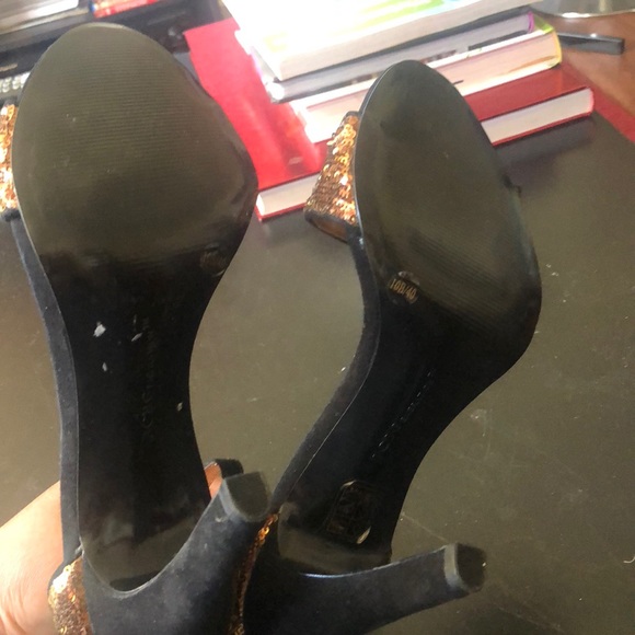 Shoes - Picture 8 of 12